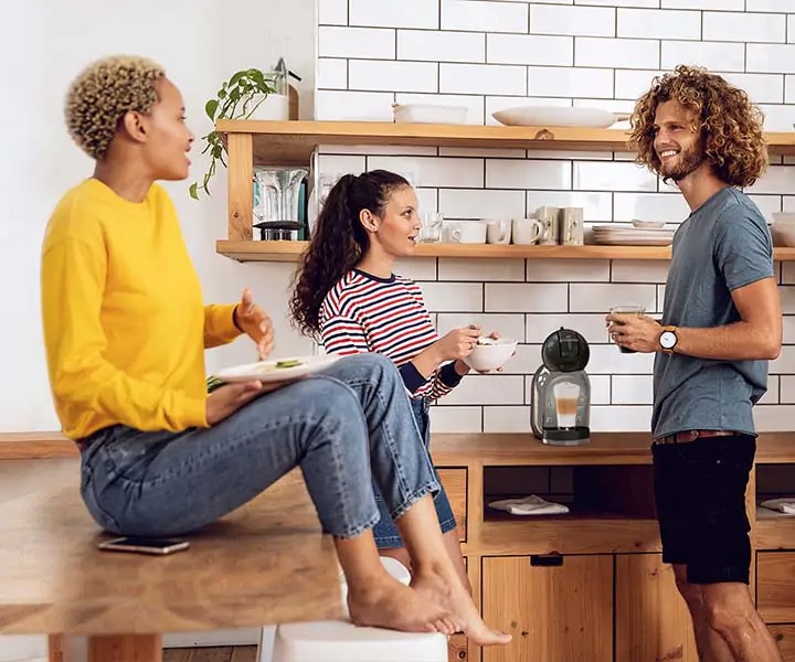 NESCAFÉ® Dolce Gusto Mini Me Blanca/Negra Máquina de Café en tu hogar